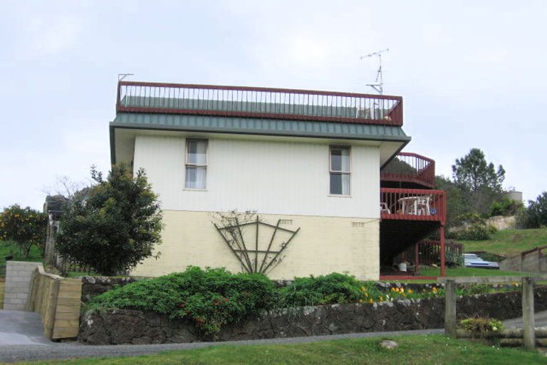 Photo of property in 87 Grange Road, Hahei, Whitianga, 3591