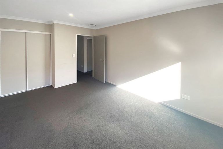Photo of property in 2/2 Gates Lane, Woolston, Christchurch, 8023