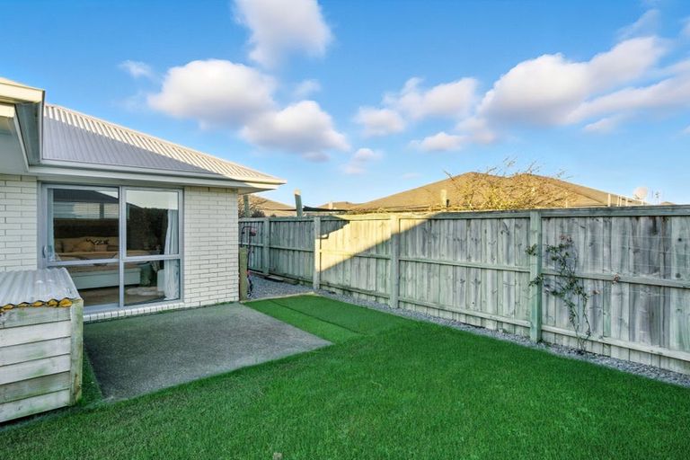 Photo of property in 18 Ridgeway Avenue, Rolleston, 7615