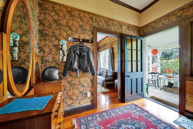 Photo of property in 21 Egmont Street, Patea, 4520