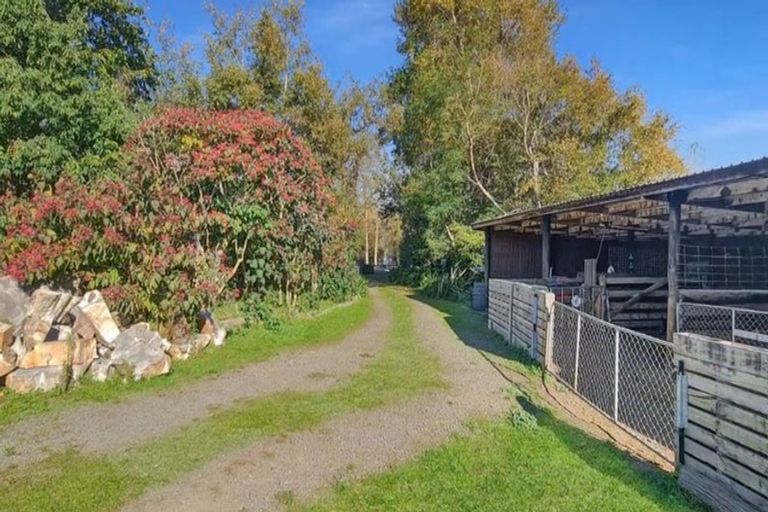 Photo of property in 179 Leedstown Road, Hunterville, Marton, 4787