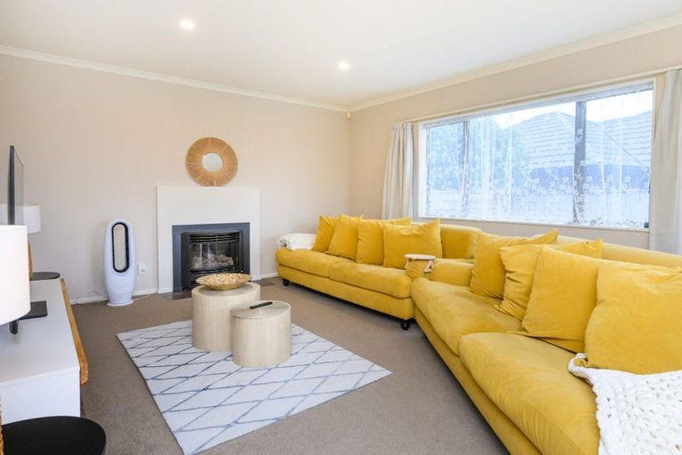 Photo of property in 161 Pacific Drive, Fitzherbert, Palmerston North, 4410