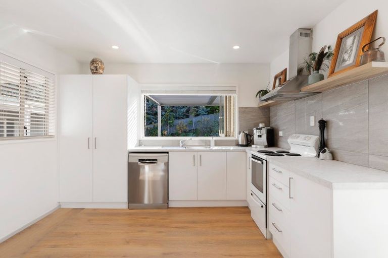 Photo of property in 5 Mount Iron Drive, Wanaka, 9305