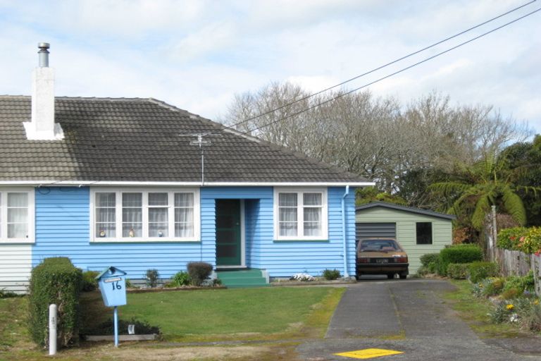 Photo of property in 16 Essex Street, Stratford, 4332