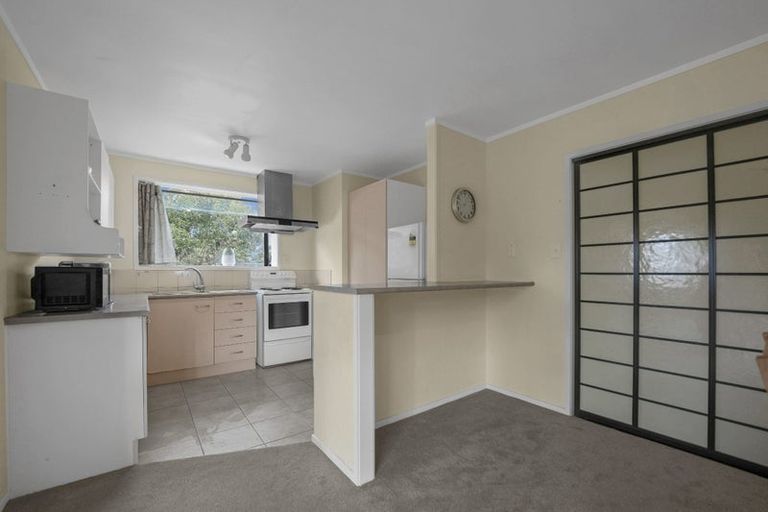 Photo of property in 5 Oakhaven Place, Ranui, Auckland, 0612