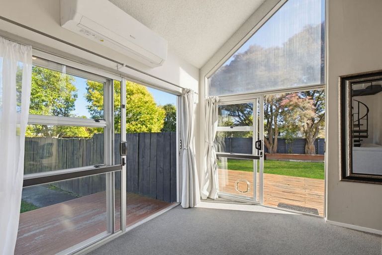 Photo of property in 8 Buller Place, Westbrook, Palmerston North, 4412