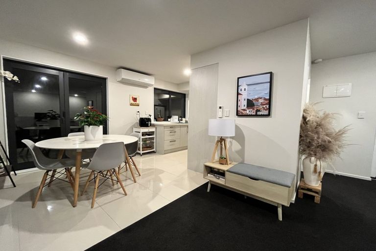 Photo of property in 69u7 Sheridan Terrace, Johnsonville, Wellington, 6037