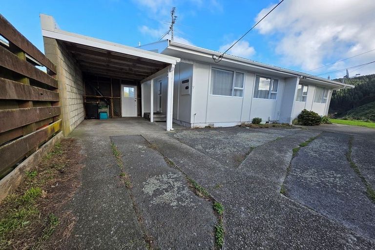 Photo of property in 68 Montreal Grove, Kingston, Wellington, 6021