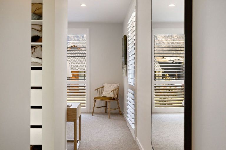Photo of property in 9 Mulholland Drive, Jacks Point, 9371