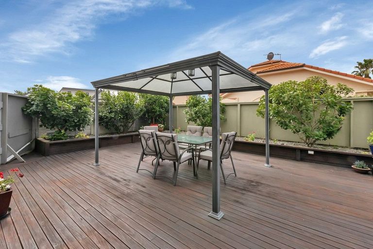 Photo of property in 3 Bermuda Place, One Tree Point, 0118