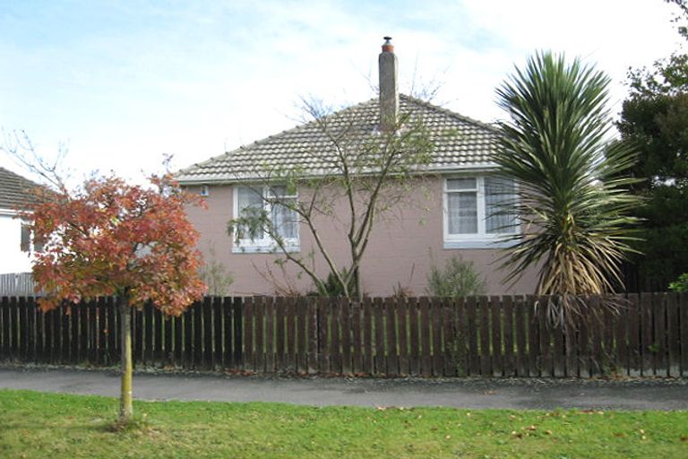 Photo of property in 23 Primrose Street, Northcote, Christchurch, 8052