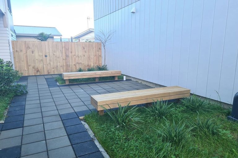Photo of property in 3/122 Pooks Road, Ranui, Auckland, 0612