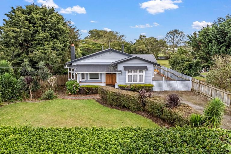 Photo of property in 17 Sussex Street, Levin, 5510