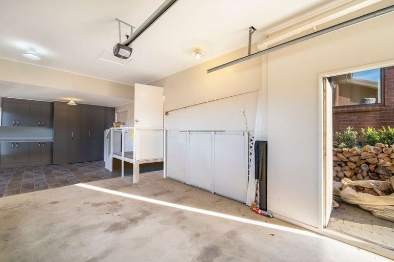 Photo of property in 11 Swift Street, South Hill, Oamaru, 9400