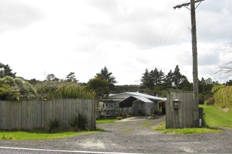 Photo of property in 35 Kauri Road, Whenuapai, Auckland, 0618