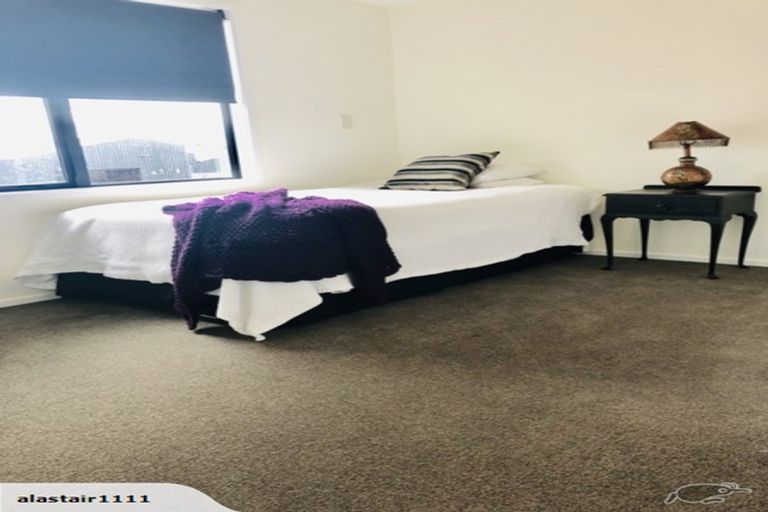 Photo of property in 65b Mountain Road, Mangere Bridge, Auckland, 2022