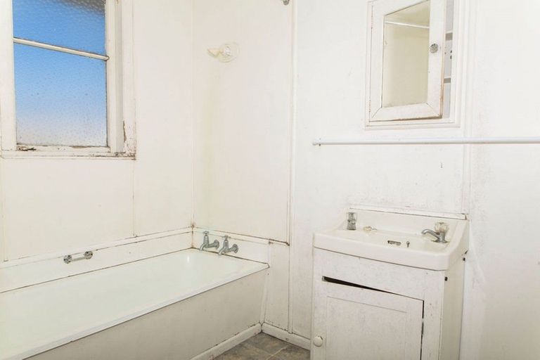 Photo of property in 297 High Street, Dannevirke, 4930