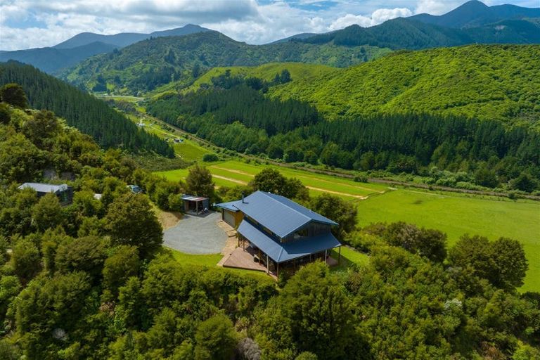 Photo of property in 159 Lindens Road, Mount Pleasant, Blenheim, 7273