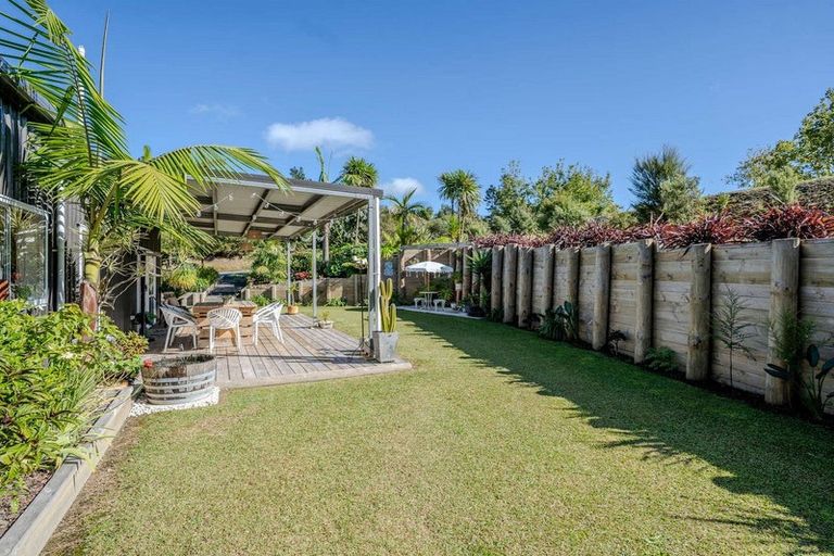 Photo of property in 112 Wakelin Road, Kerikeri, 0293