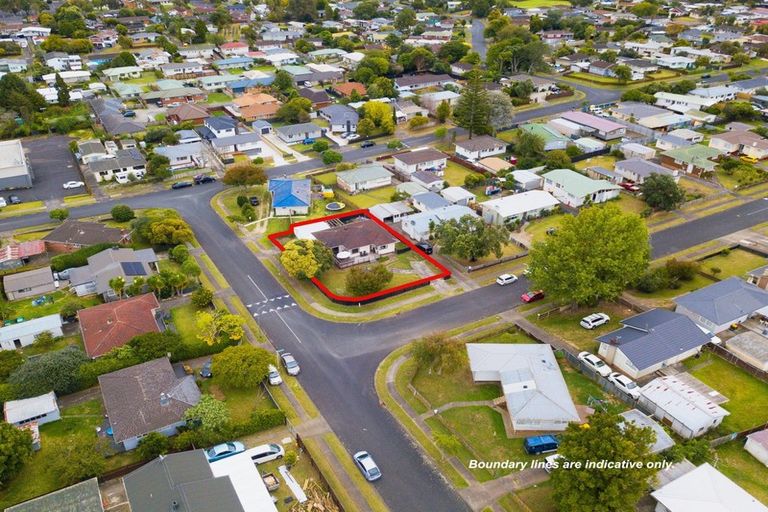 Photo of property in 2 Winsford Street, Manurewa, Auckland, 2102