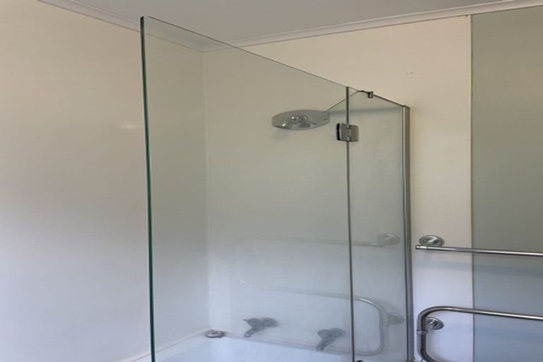 Photo of property in 12f2 Norna Crescent, Kelburn, Wellington, 6012