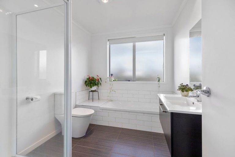 Photo of property in 20 Sable Lane, Pyes Pa, Tauranga, 3112