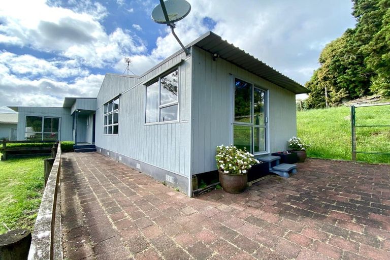 Photo of property in 213 Hart Road, Pukekohe, 2676