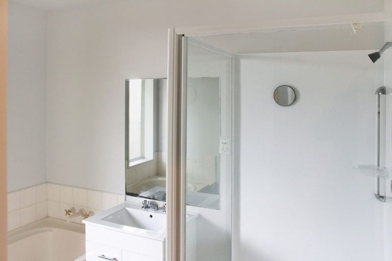 Photo of property in 91 Mandeville Street, Riccarton, Christchurch, 8011