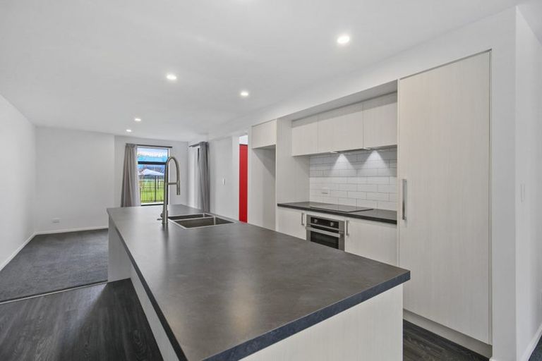 Photo of property in 105 Manakura Street, Russley, Christchurch, 8042