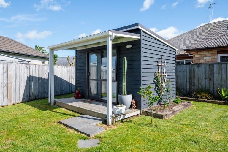 Photo of property in 7 Roderick Place, Rototuna, Hamilton, 3210