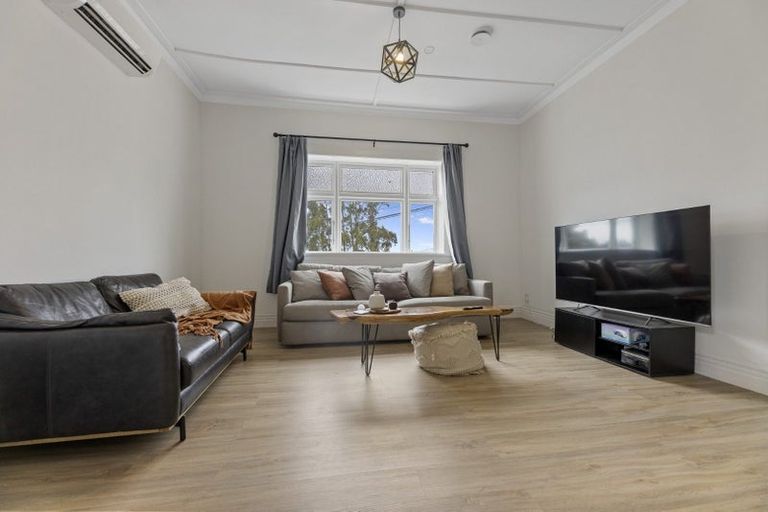 Photo of property in 38 Bernard Street, Kenmure, Dunedin, 9011