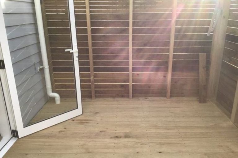 Photo of property in Pirie Street Townhouses, 15/35u Pirie Street, Mount Victoria, Wellington, 6011