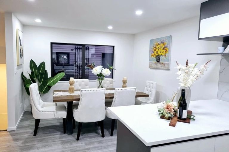 Photo of property in 58b Friesian Drive, Mangere, Auckland, 2022