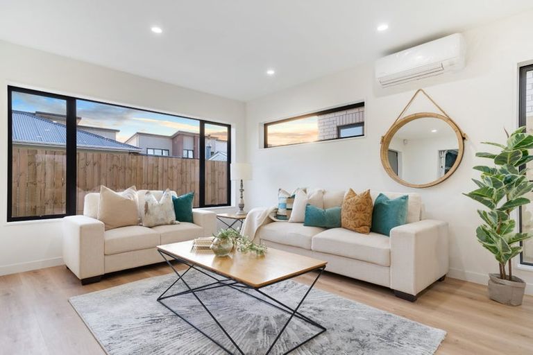 Photo of property in 71c Kimpton Road, Papatoetoe, Auckland, 2025