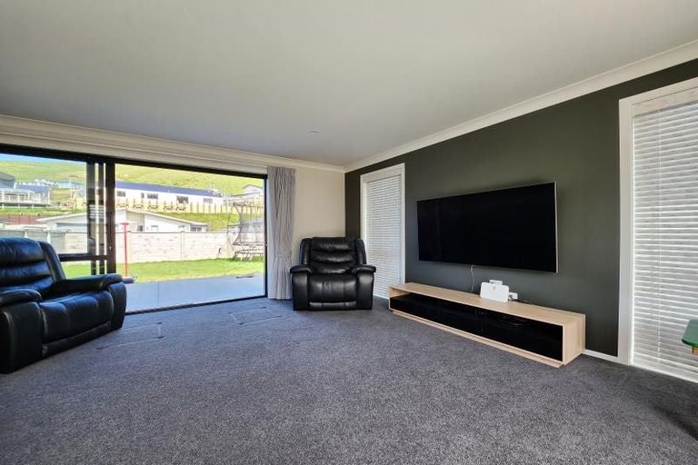 Photo of property in 126 Melksham Drive, Churton Park, Wellington, 6037