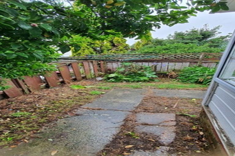 Photo of property in 1/9a Carlie Street, Papatoetoe, Auckland, 2025