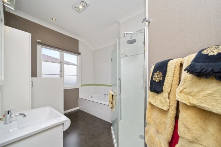 Photo of property in 30 Puriri Street, Hawera, 4610