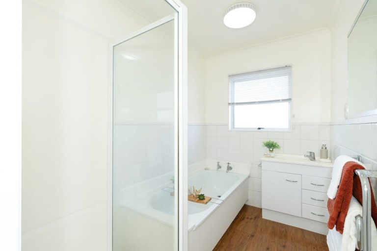 Photo of property in 27 Perth Street, Levin, 5510