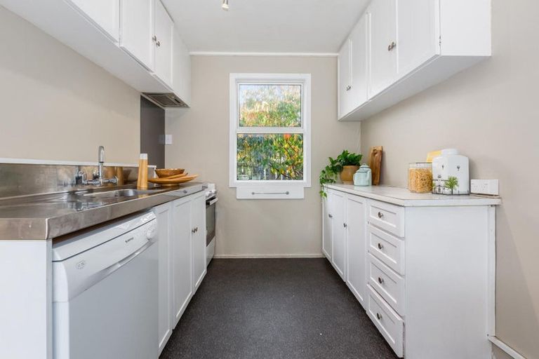 Photo of property in 5/12 Thornley Street, Titahi Bay, Porirua, 5022