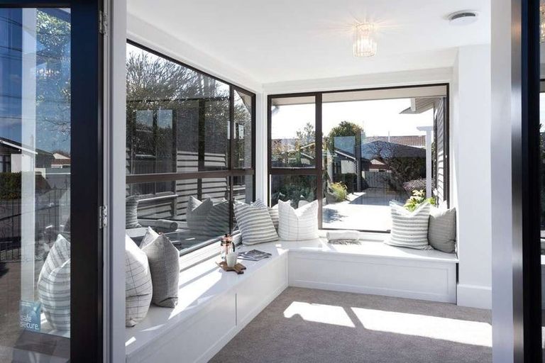 Photo of property in 82 Simeon Street, Spreydon, Christchurch, 8024