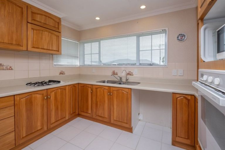 Photo of property in 17 Princes Street, Hawera, 4610