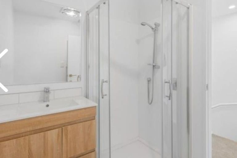 Photo of property in 50 Raupeti Lane, Henderson, 0612