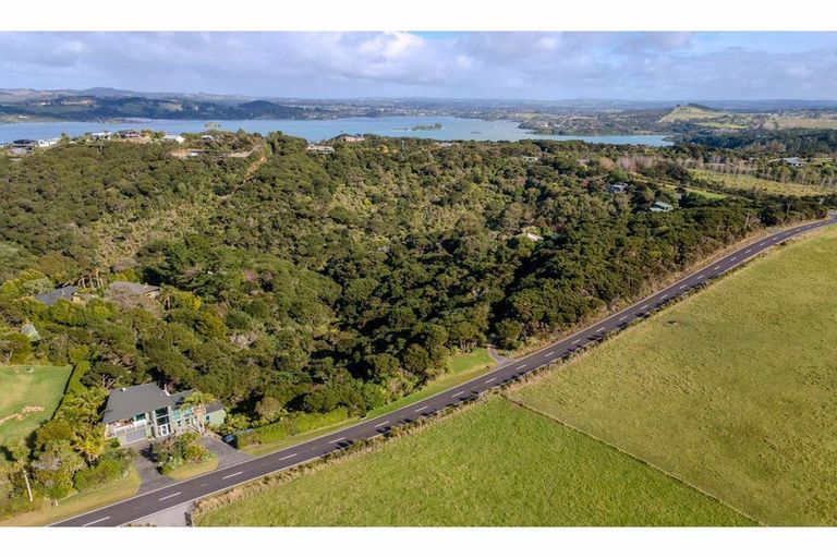 Photo of property in 300 Opito Bay Road, Kerikeri, 0294