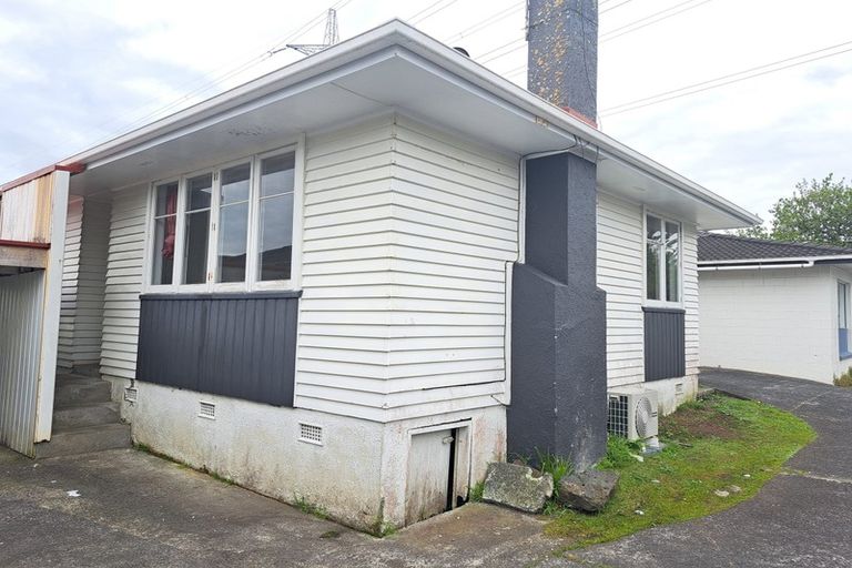 Photo of property in 4/112 Portage Road, New Lynn, Auckland, 0600
