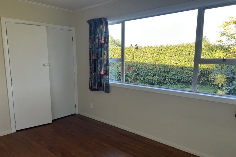 Photo of property in 31 Oxford Street, Martinborough, 5711