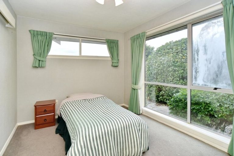 Photo of property in 93 Oakhampton Street, Hornby, Christchurch, 8042