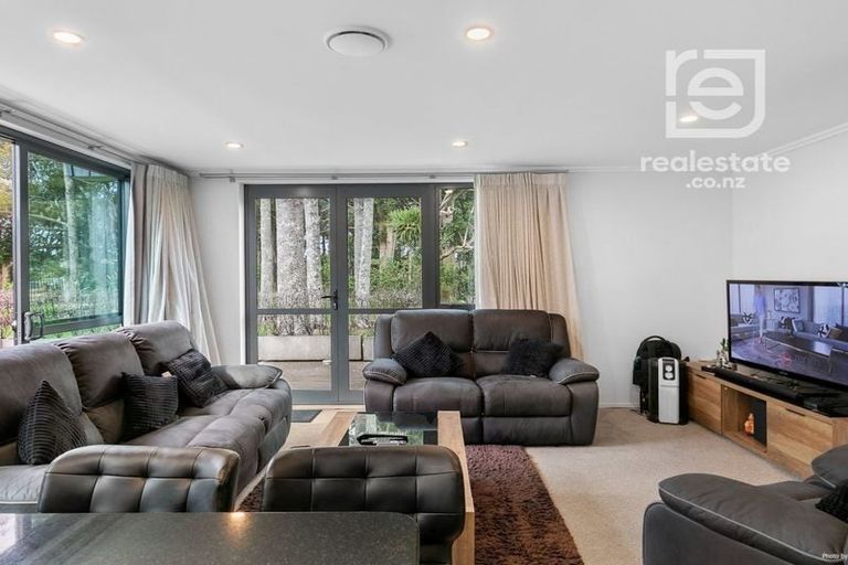 Photo of property in 8/182 Flat Bush School Road, Flat Bush, Auckland, 2019