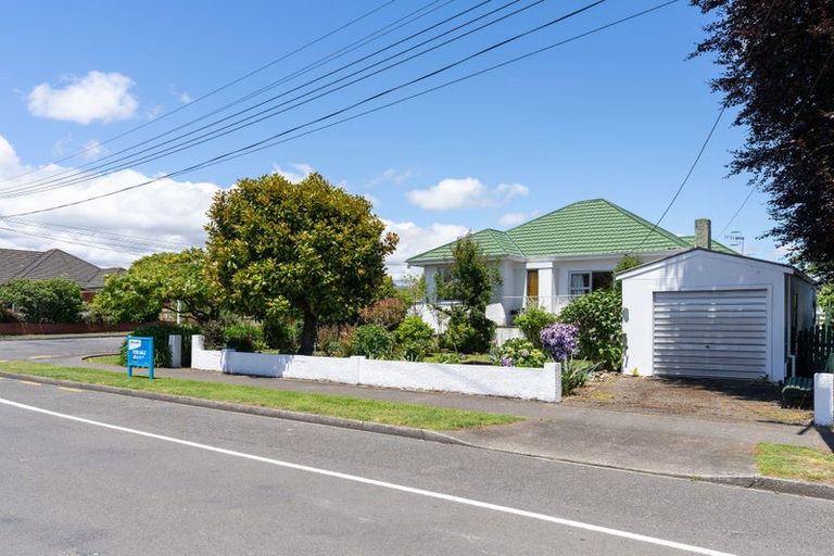 Photo of property in 186 Bath Street, Levin, 5510