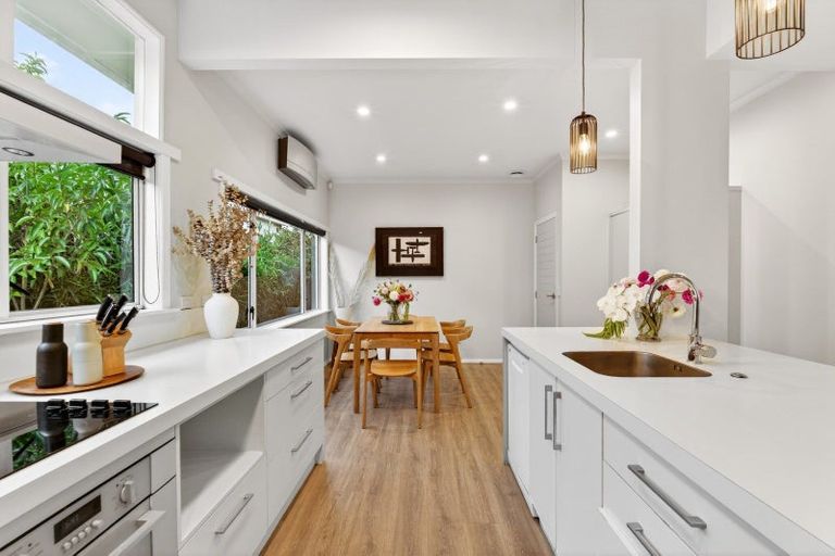 Photo of property in 9b Duart Road, Havelock North, 4130
