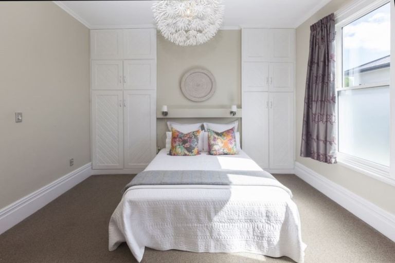 Photo of property in 54 Hawkesbury Avenue, St Albans, Christchurch, 8014